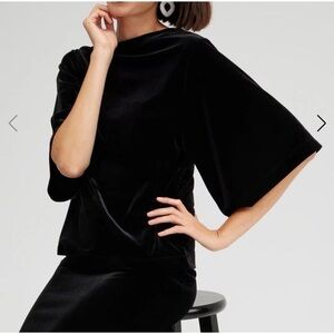 NWT - Chico's Velvet kimono sleeve Blouse